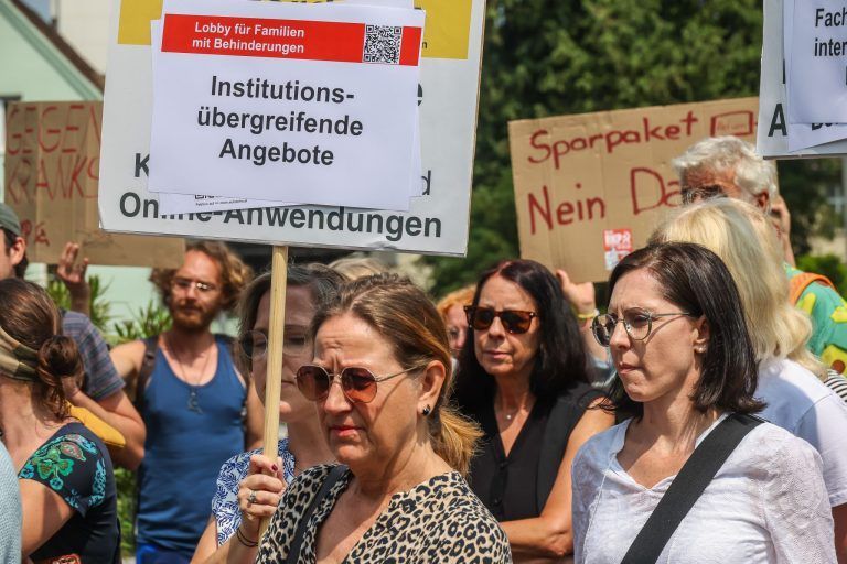 13.000 Unterschriften und eine Einladung