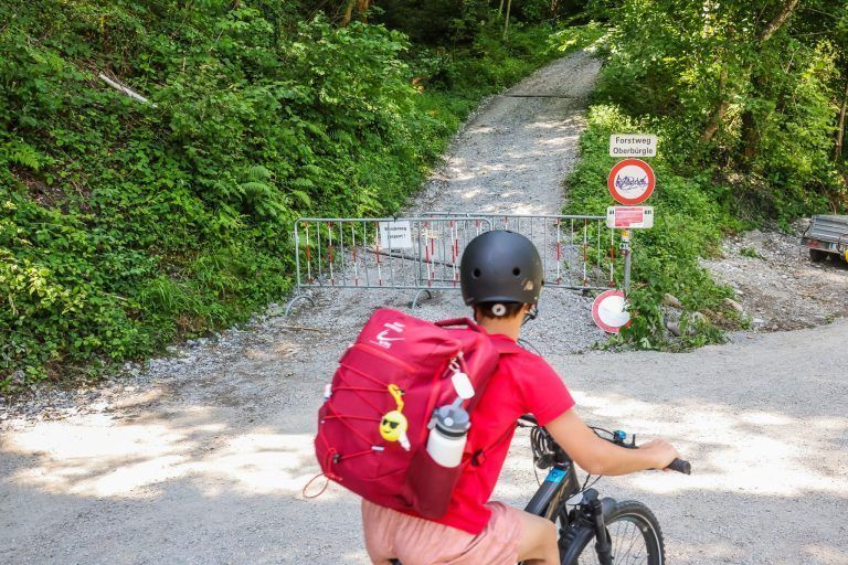 Beschädigte Karrenseilbahn hat auch Folgen für die Wanderer am Karren