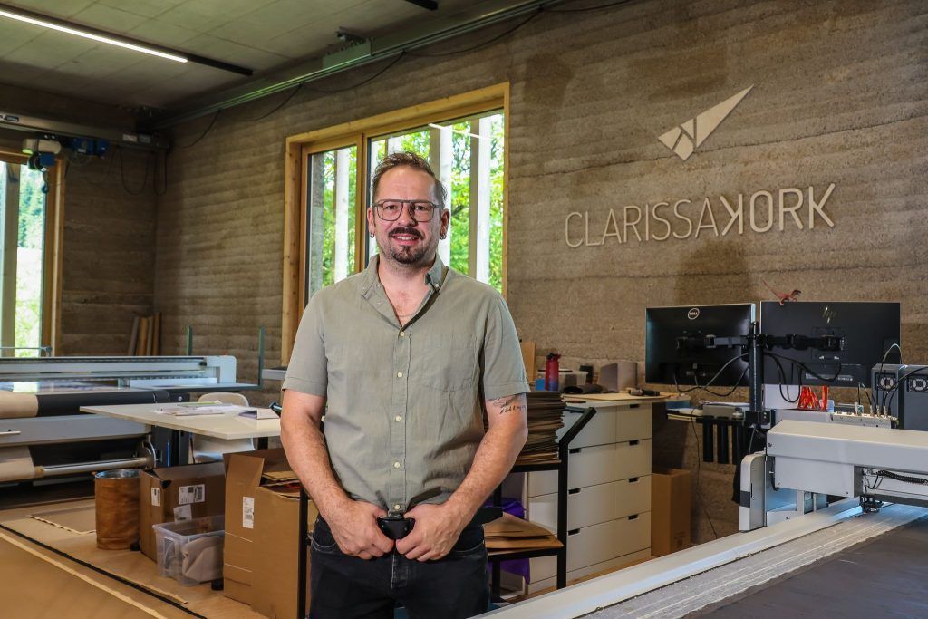 Michael Hagspiel bringt Hanf auf die Baustelle