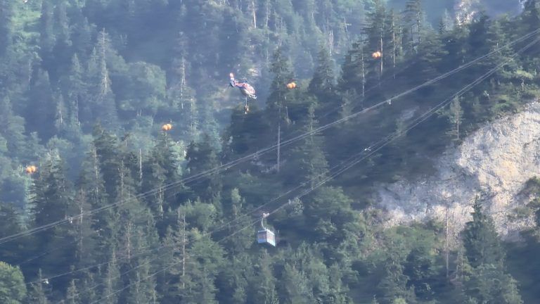 Sturmschaden Karrenseilbahn