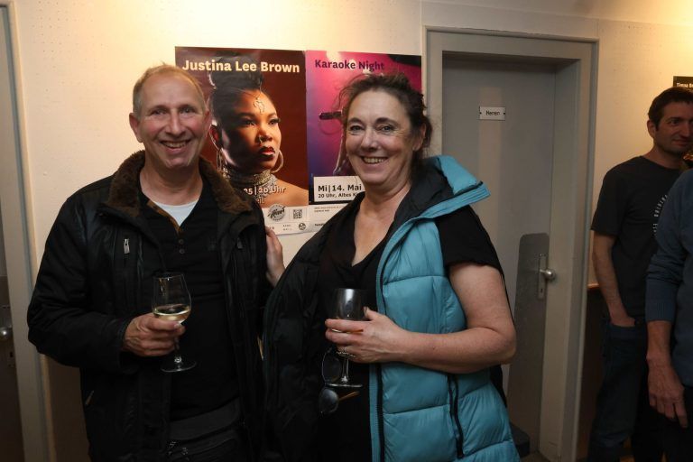 Starke Stimme und große Stilvielfalt : Altes Kino-Urgesteine Christoph und Daniela Miller.