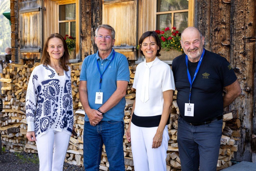 Gipfeltreffen mit Aussicht: Wirtschaftsbosse, Wissenschaftler und Weltstars diskutieren in Lech
