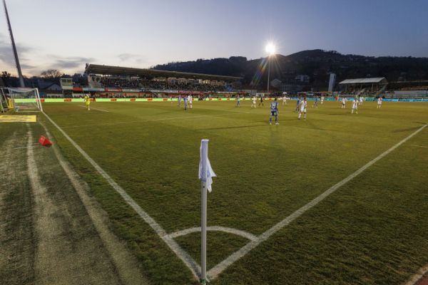 Stadionausbau und -sanierung in Hartberg begonnen