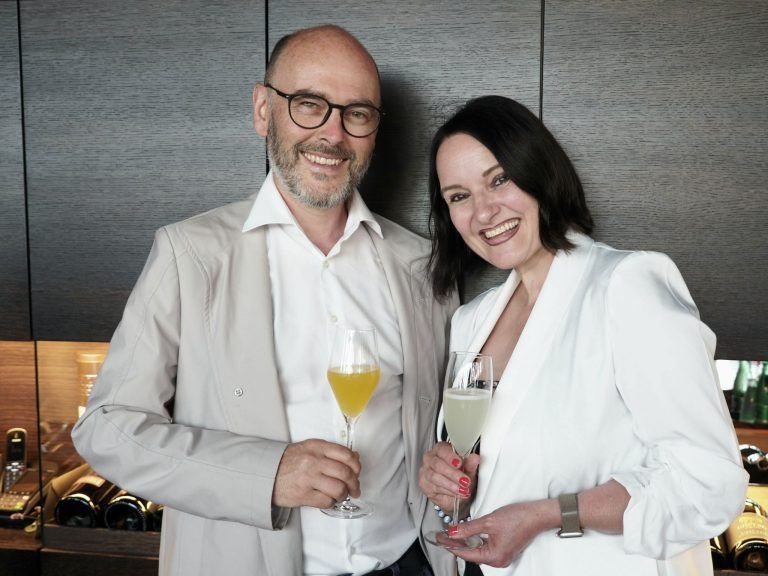 Genuss, Klang und Kultur: Langjährige Gäste: Susanne und Guntram Netzer.