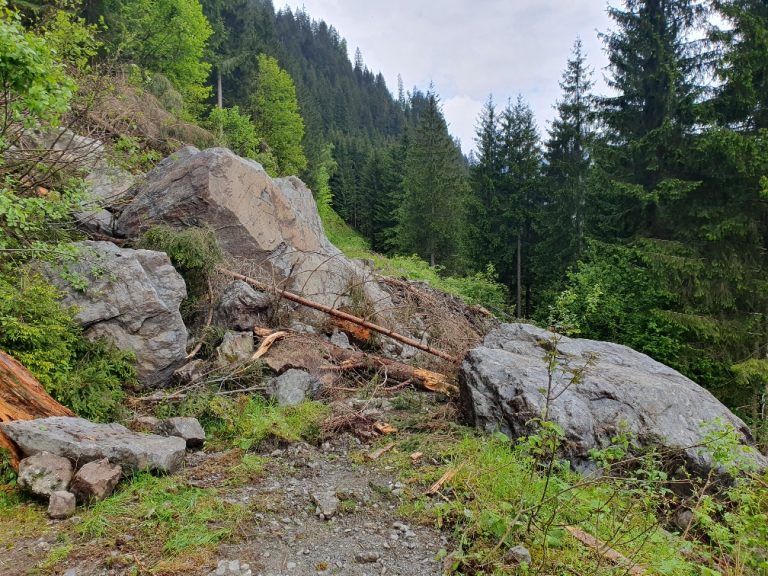 Silbertal, Felssturz, Fellimännlestraße, Sprengung