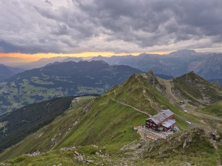 Sonnenwendfeuer am Hochjoch mit Walter Zudrell