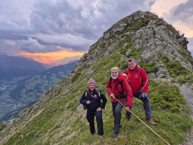 Sonnenwendfeuer am Hochjoch mit Walter Zudrell