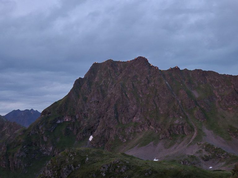 Sonnenwendfeuer am Hochjoch mit Walter Zudrell