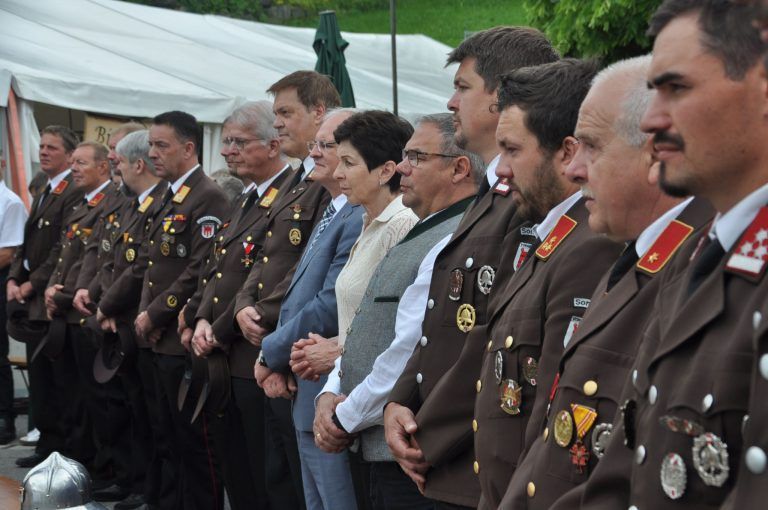 100 Jahre Feuerwehr Raggal sind 100 Jahre für die Gemeinschaft: Karl-Heinz Beiter, Andreas Hosp, Josef Jenny, Harald Sonderegger, Patrick Berchtel, Thomas Bargehr, Stefan Fischer, Christoph Feuerstein. (Bildergalerie)