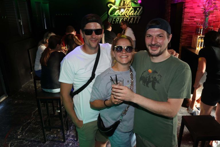 Edle Weine, Brände und Cocktailkreationen: Simon A., Alexandra G., u d "Reini".