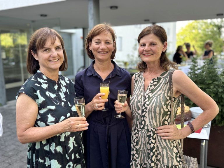 Frauensalon feierte Jubiläum: Gerda Spieler, Carmen Lotter und Ulli Filler feierten mit.