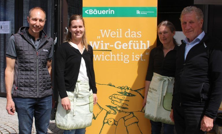 Da hätte auch Käsgraf Gallus gestaunt: Die Sennerei-Eröffnung war auchfür den früheren Agrarlandesrat Erich Schwärzler ein Pflichttermin.