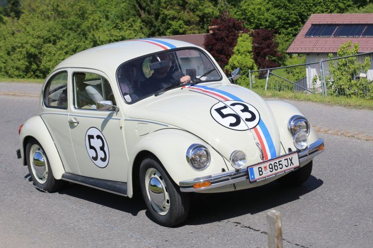 Viel Nostalgie zur Dienstfreistellung : Feuerwehrfest mit Oldtimertreffen in Buch (Bildergalerie)