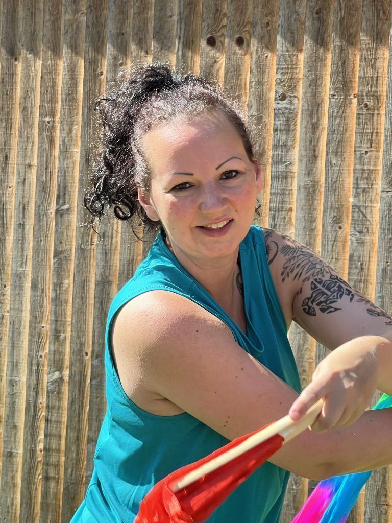 Jutta und der Traum vom Jonglieren: Ziel der intensiven Fortbildung ist es, Grundlagen der Zirkusvermittlung für Kinder und Jugendliche zu erlernen.