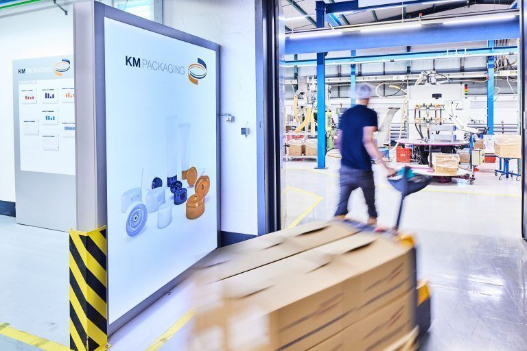 ALPLA übernimmt KM Packaging // ALPLA ist acquiring KM Packaging