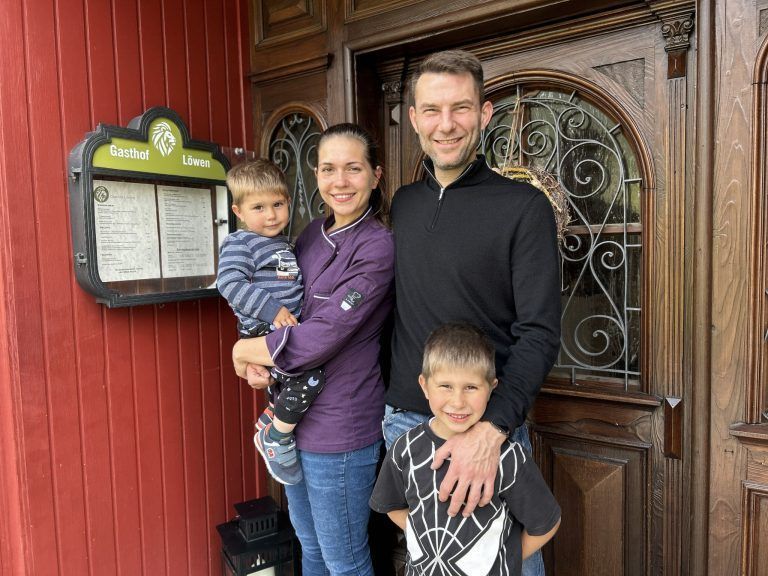 Gasthaus Löwen, Holger Gallinat und Melissa Soria, Pächter, Neueröffnung, Gastro