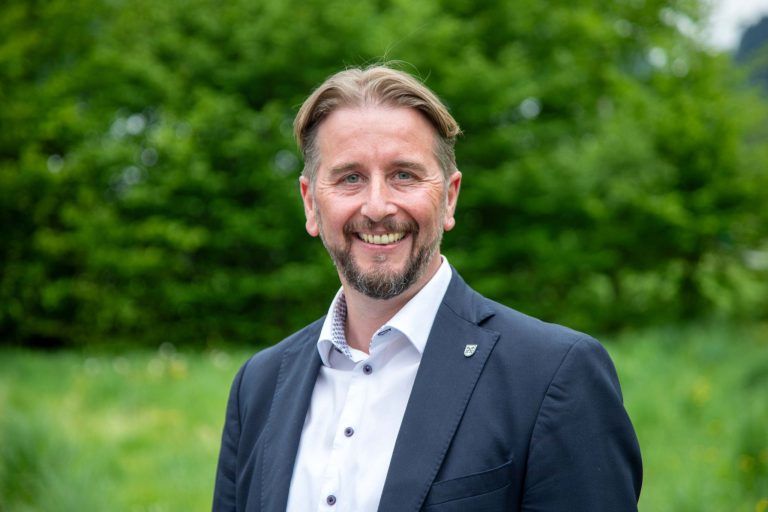 Standesrepräsentant Bürgermeister Daniel Sandrell