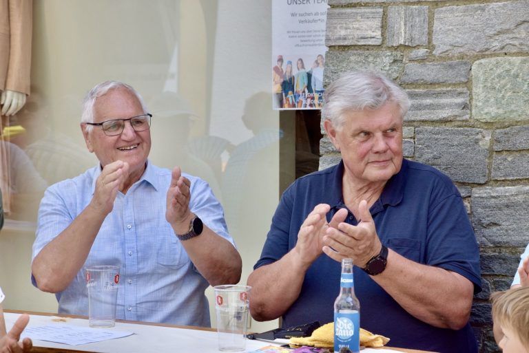 Klangwolke schwebte überm Städtle: Heinz Seeburger (l.) , Mandi Katzenmayer