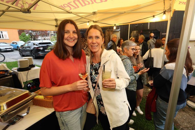 Slow Food-Gedanke einmal mehr gepflegt: Sabrina und Ruth vom Medizinischen Zentrallabor.