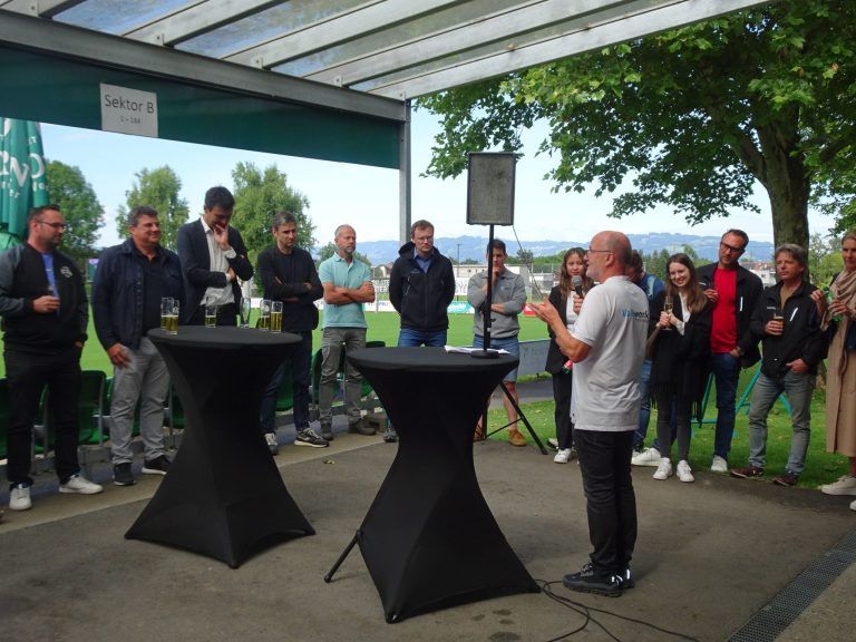 DSV feiert neue Kabinen : In feierlichem Rahmen wurden die neuen Räumlichkeiten offiziell eröffnet.