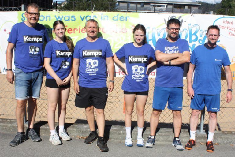 Sport, Spiel und Spaß in Feldkirch: Das OK-Team mit Thomas Kornexl (l.) an der Spitze freut sich auf viele junge Teilnehmer.