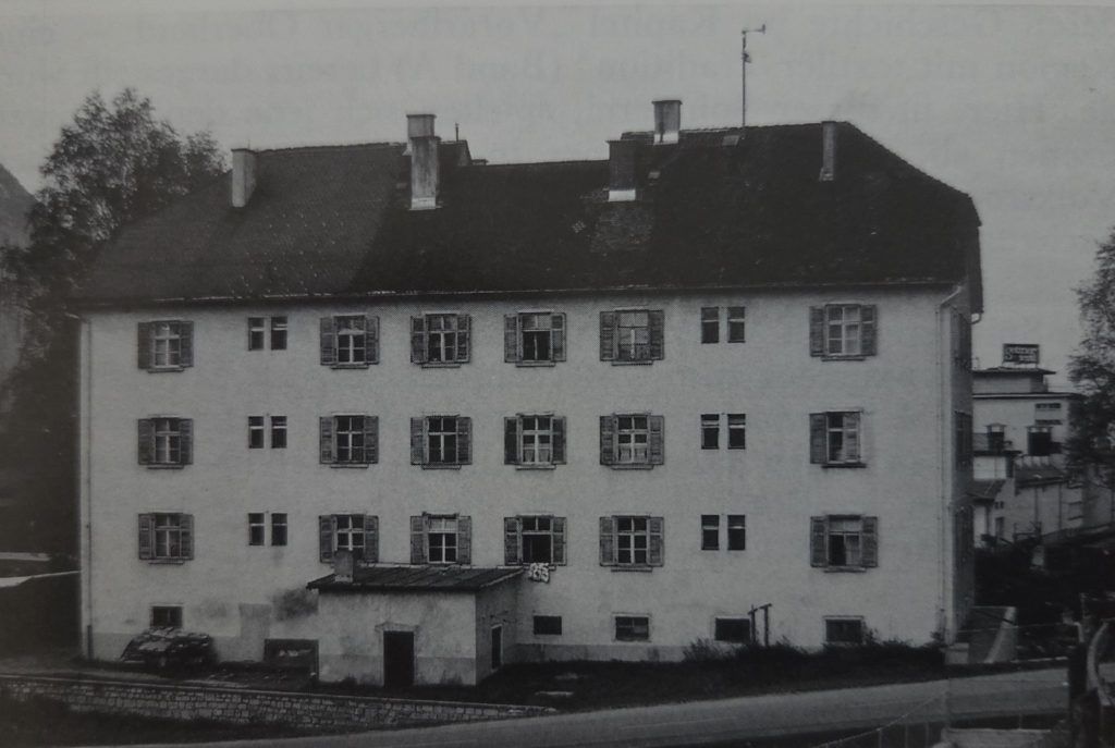 Von Alt-Klarenbrunn zum „Sündentempel“