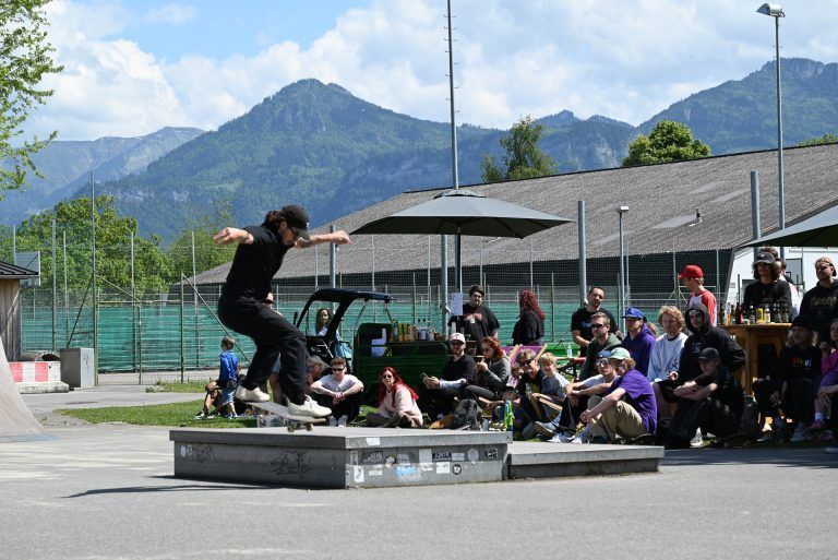 „Skateboarden ist ein Lebensgefühl“: Die Skater demonstrierten eindrücklich, wie sie ihr Brett beherrschen.