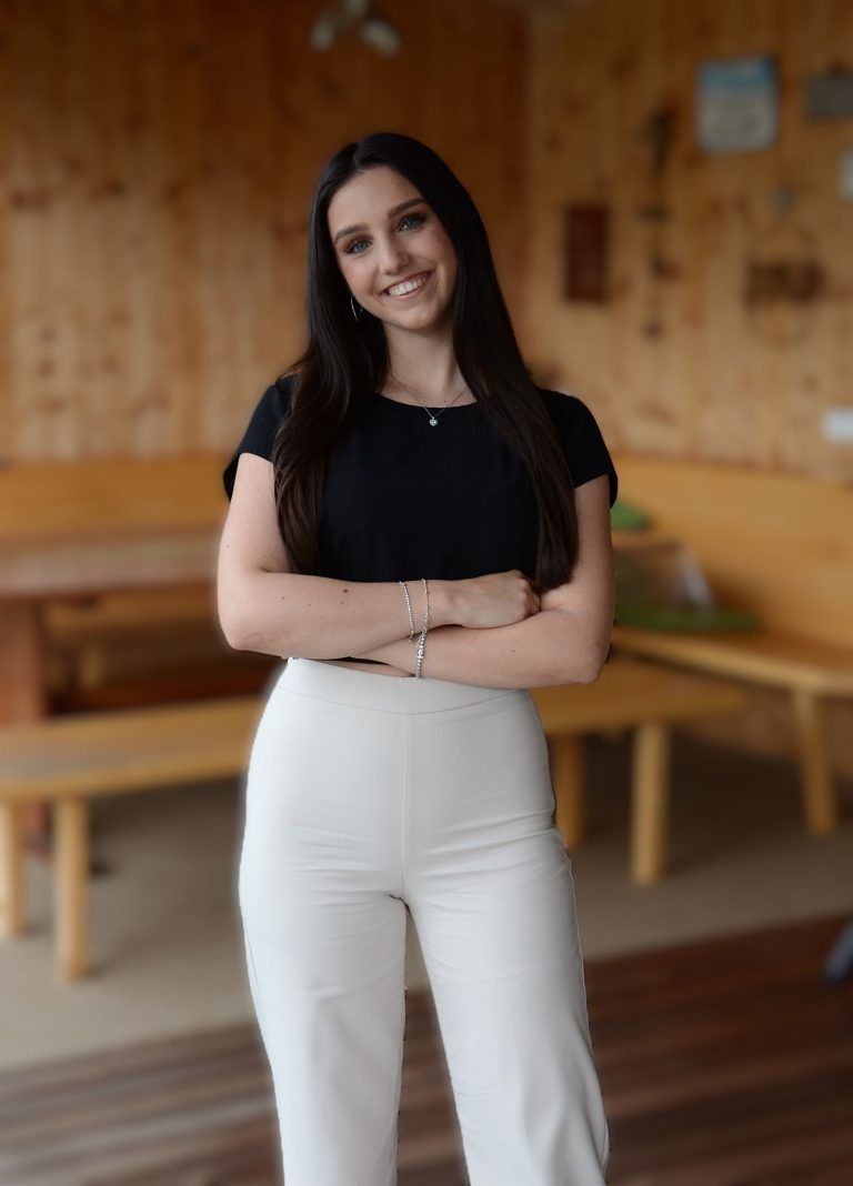 Jung, mutig, erfolgreich: „Mein Arbeitsalltag ist aufregend. Jeder Tag ist anders. Langweilig ist mir nie“. Anna-Lena Fleisch, Unternehmerin.