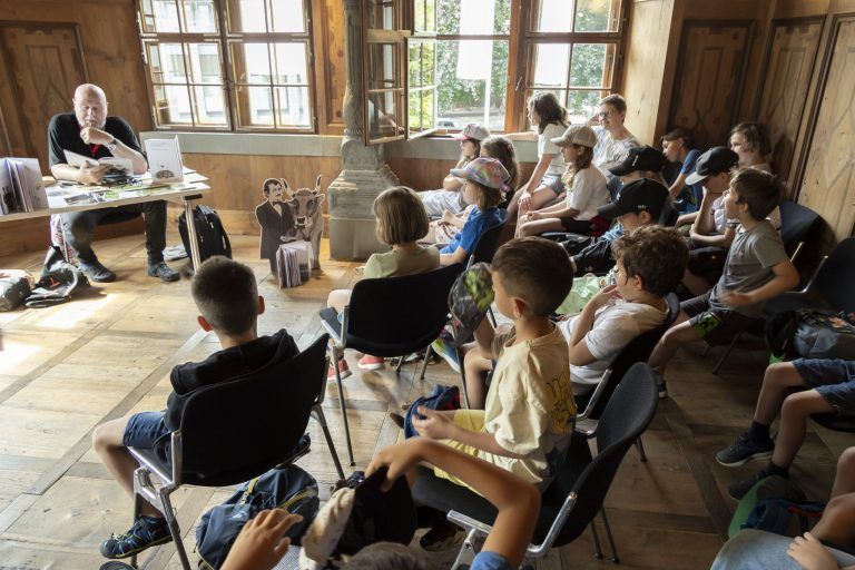 Kinder, Bücher, Emotionen – Buch am Bach begeistert Groß und Klein