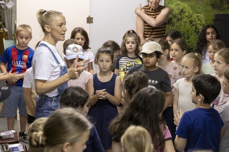 Kinder, Bücher, Emotionen – Buch am Bach begeistert Groß und Klein