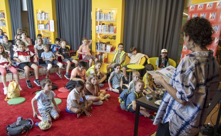 Großes Finale der Buch am Bach in der AK-Bibliothek in Feldkirch
