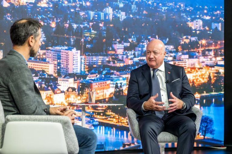 Bundeskanzler Stocker zur Budgetsituation: "Alles Magnus Brunner anzulasten, halte ich nicht für fair"