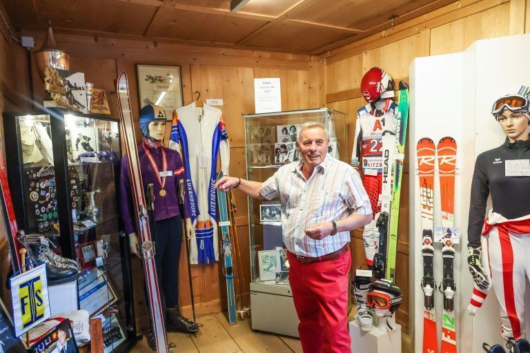 Royals und Promis zu Gast im Skimuseum Damüls