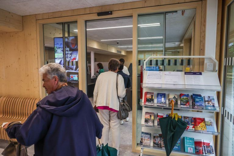 Startschuss am Ausweichbahnhof: „Ich glaube nicht, dass es ein Provisorium ist“