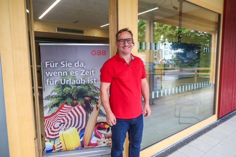 Startschuss am Ausweichbahnhof: „Ich glaube nicht, dass es ein Provisorium ist“