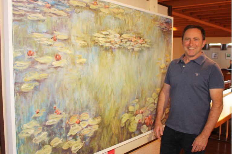 Ein „Wechselbad“ für den Käsklatsch: Arno Hagspiels Seerosenteich, 1,60 mal 1,00 Meter groß, begrüßte die Besucher auf der Galerie.