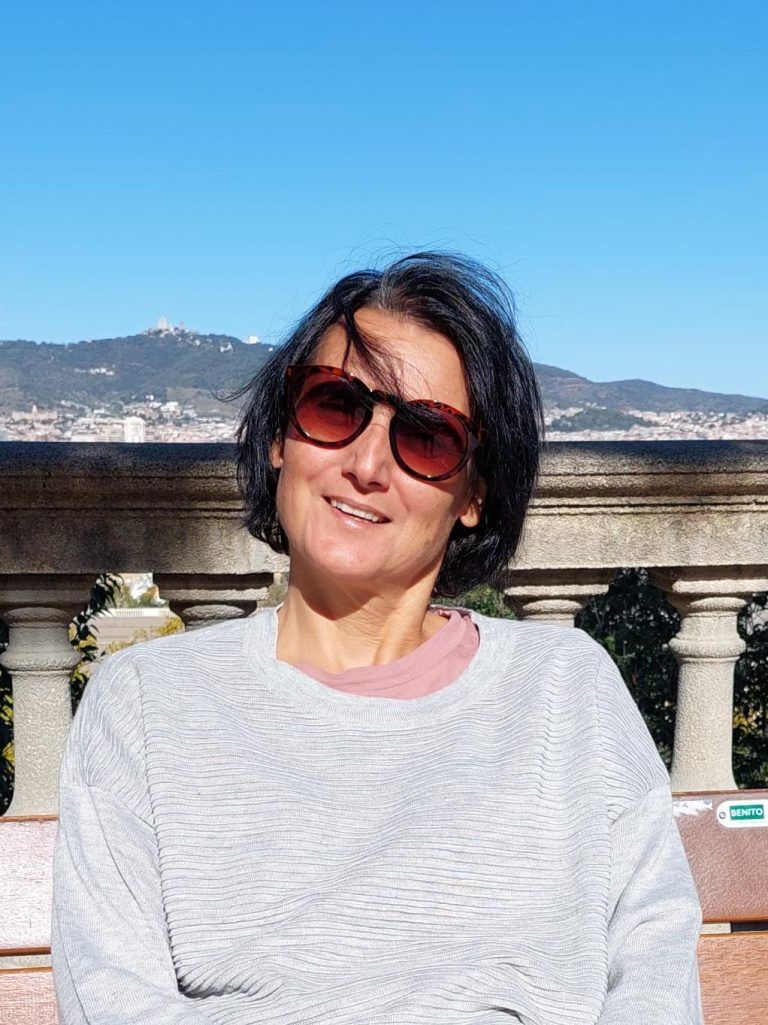 „Ich habe meinen Traumjob gefunden“: Die Leidenschaft für Sprachen und Kulturen prägt Natasha Doshis Leben in vielerlei Hinsicht.
