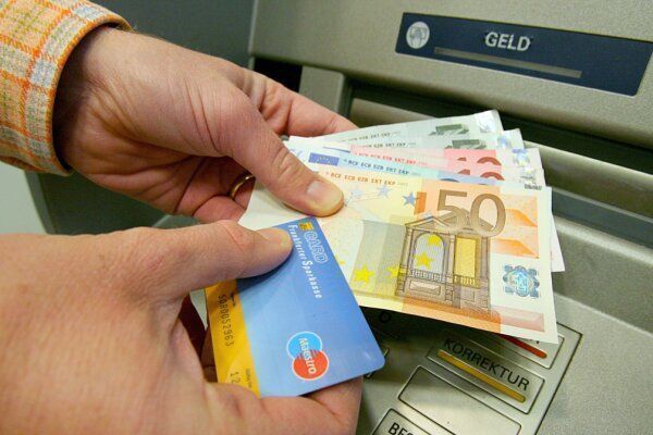 Girokonto soll in Italien garantiertes Recht werden