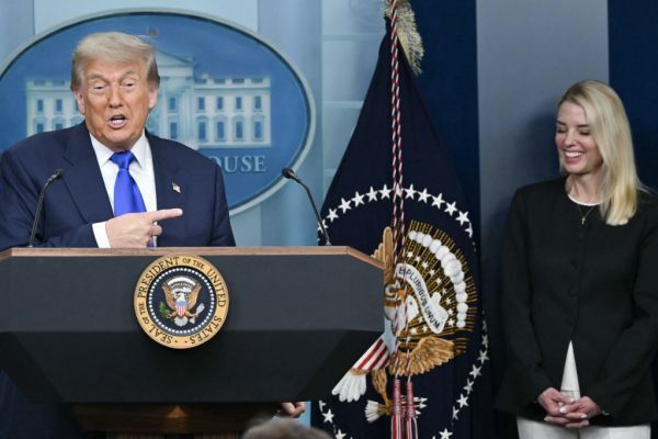 Trump will Veröffentlichung einiger Epstein-Unterlagen
