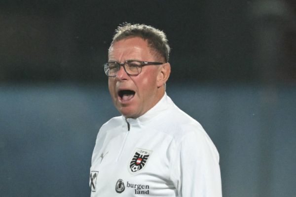 Rangnick nach Sprunggelenks-OP noch bis Freitag im Spital