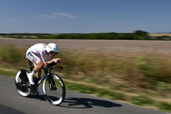 Pogacar holte bei Zeitfahr-Sieg von Evenepoel Tour-Führung