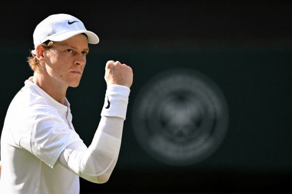 Sinner kürt sich als erster Italiener zum Wimbledon-Sieger