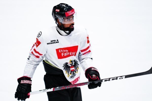 Eishockey-Teamstürmer Wukovits fällt nach Hüft-OP lang aus