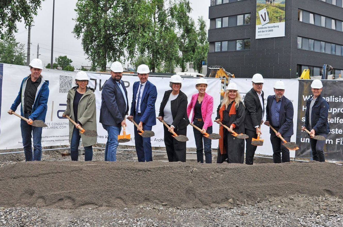 An der Ecke Poststraße/Altweg entsteht der Neubau für das ifs Frauenhaus und die ifs Beratungsstelle Dornbirn.