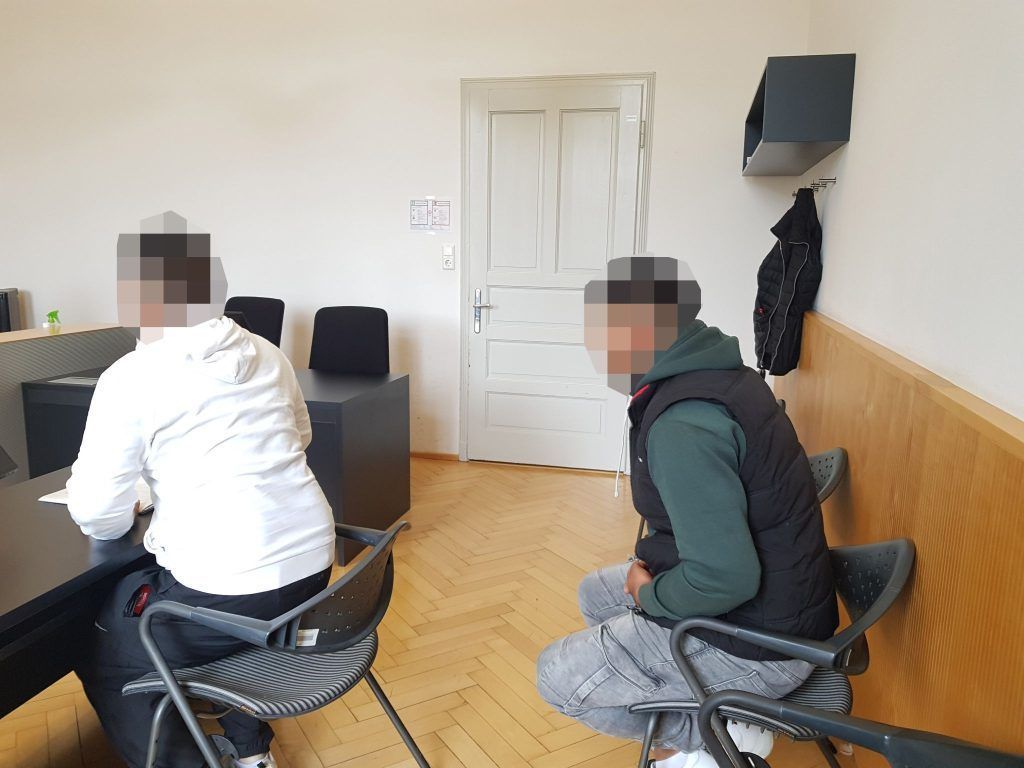 24-Stunden-Pflege stahl knapp 14.000 Euro