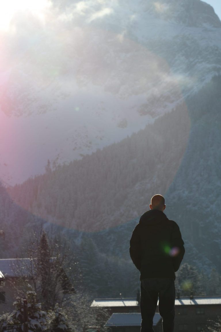 „Schreiben ist für mich ein Ventil“: Levin Bösch liebt die Natur und die Berge in seiner Heimat.