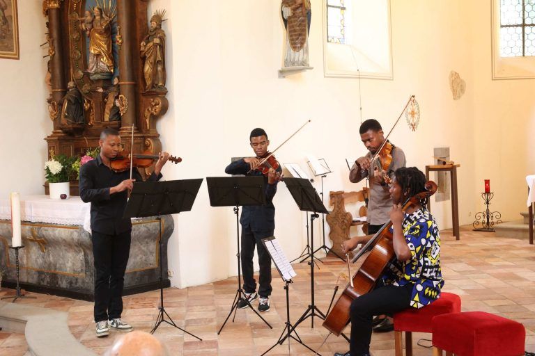 Ein klanglicher Sonnenaufgang: Das "Bochabela String Quartet" eröffnete das Konzert.