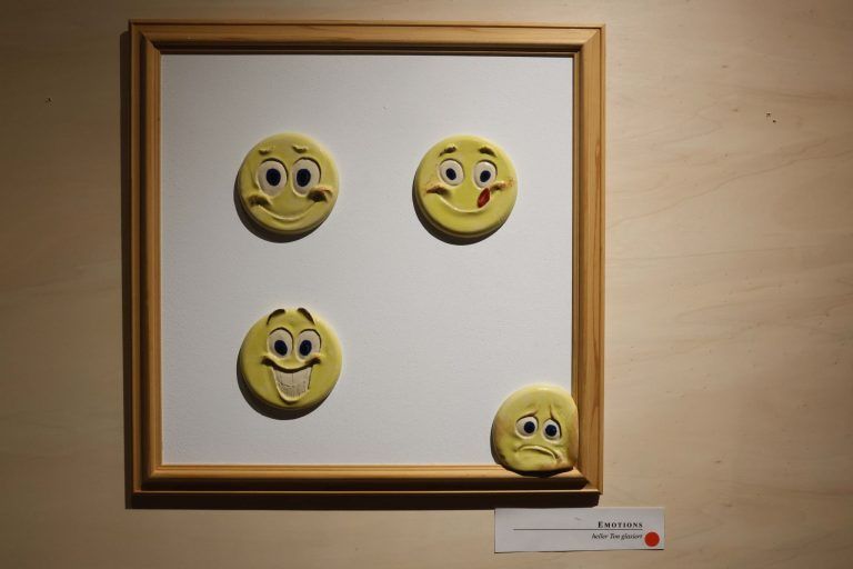 Gedanken zweifach künstlerisch ausgedrückt : Emotions.