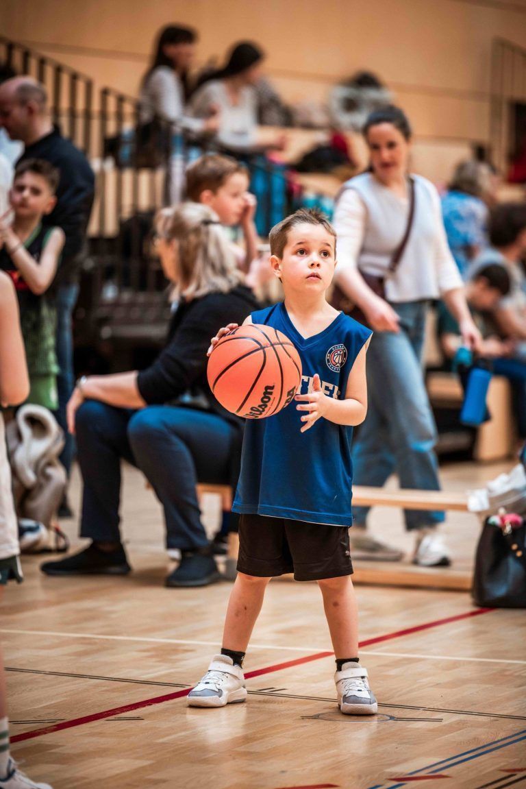 Basketball erobert Dornbirn : Auch der Peartrees-Nachwuchs wächst – schon bald mit Teams in U10, U12 und U14.