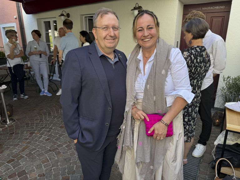 Beste Laune bei Petra und Horst Kasper